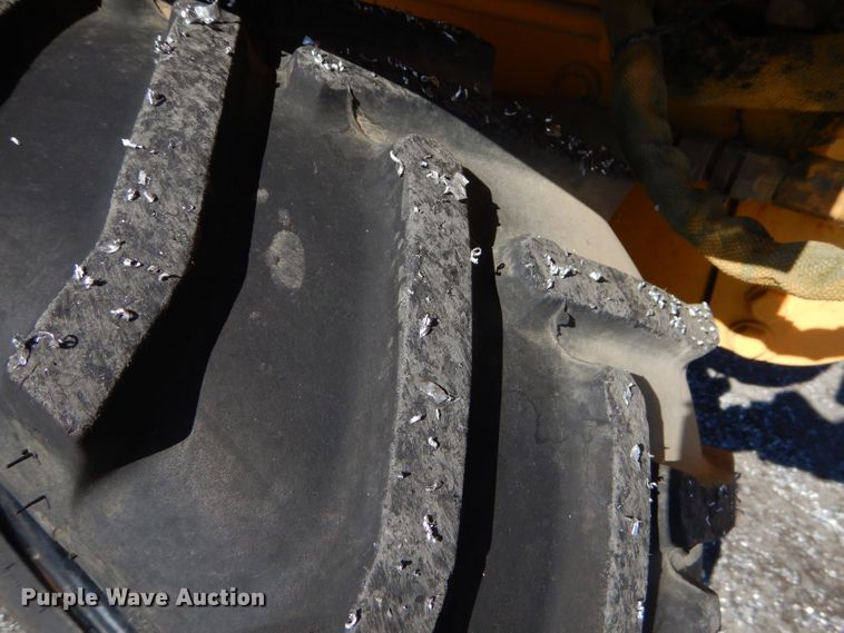 image for item EY9403 1997 Vermeer V3550A trencher