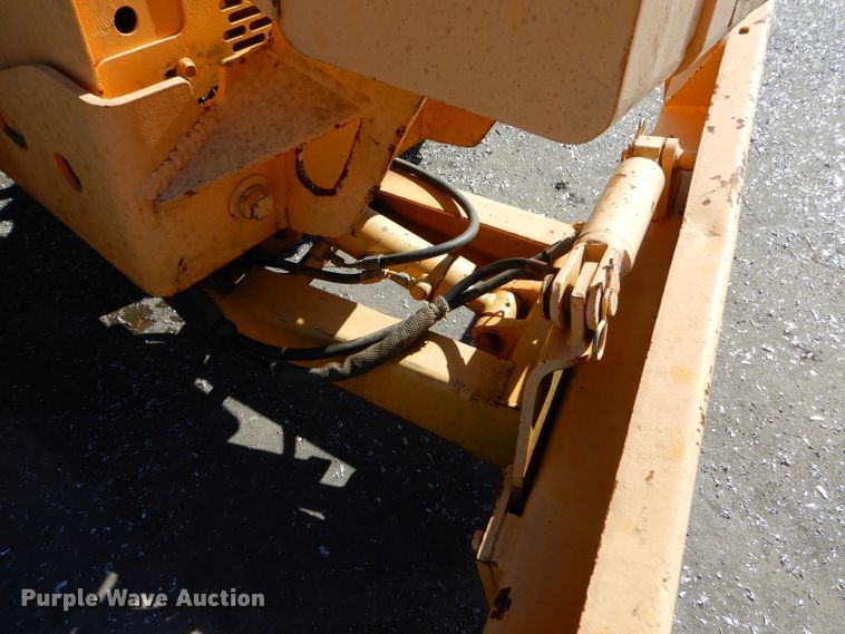 image for item EY9403 1997 Vermeer V3550A trencher