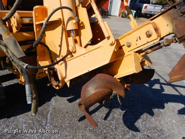 image for item EY9403 1997 Vermeer V3550A trencher