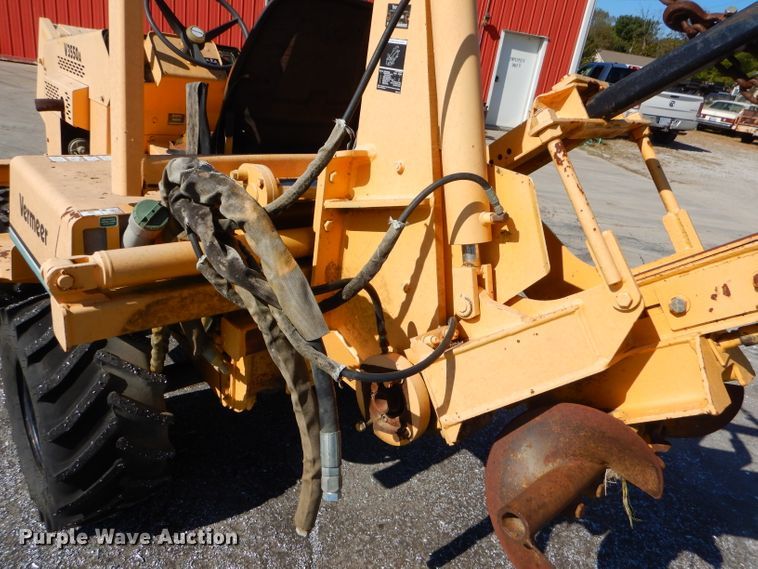 image for item EY9403 1997 Vermeer V3550A trencher