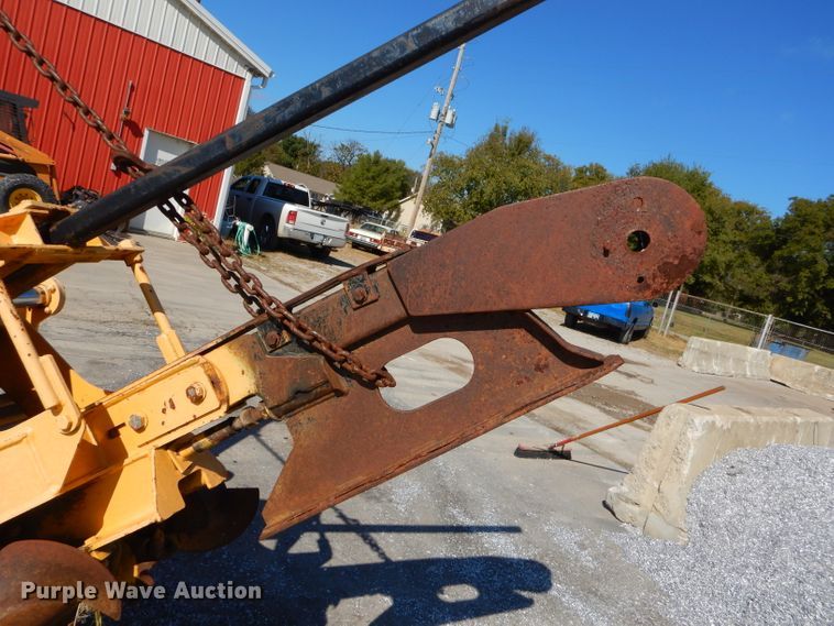 image for item EY9403 1997 Vermeer V3550A trencher