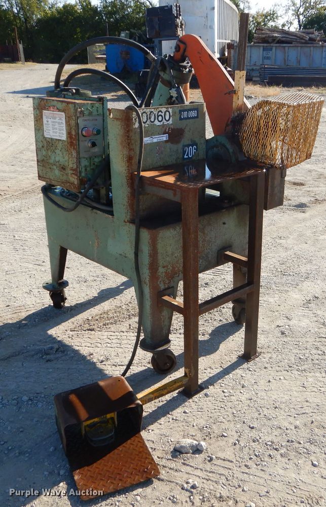 image for item EY9410 Constellation bar and metal shear