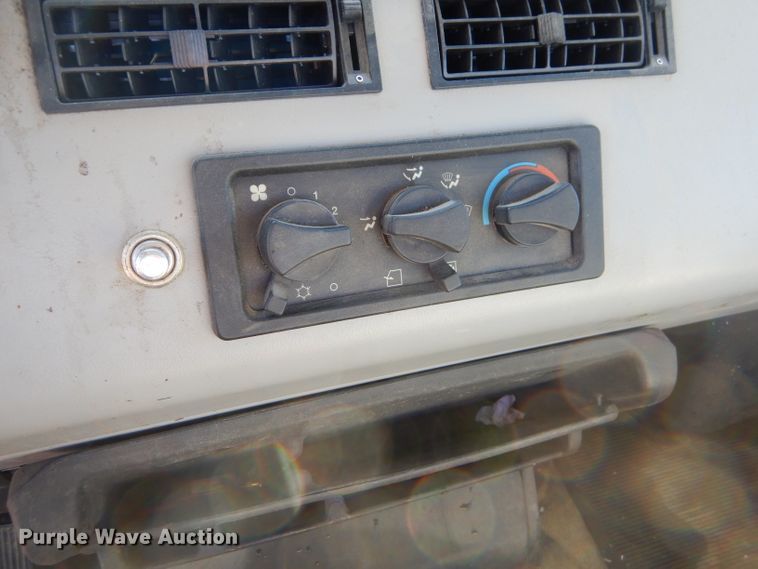 image for item EY9432 1997 Freightliner FL70 truck cab and chassis