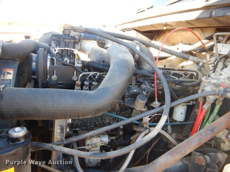 image for item EY9432 1997 Freightliner FL70 truck cab and chassis