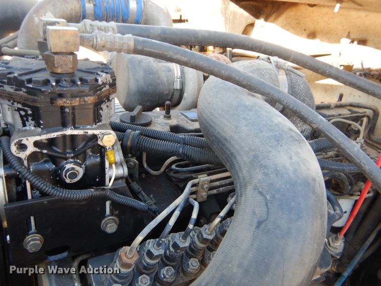 image for item EY9432 1997 Freightliner FL70 truck cab and chassis