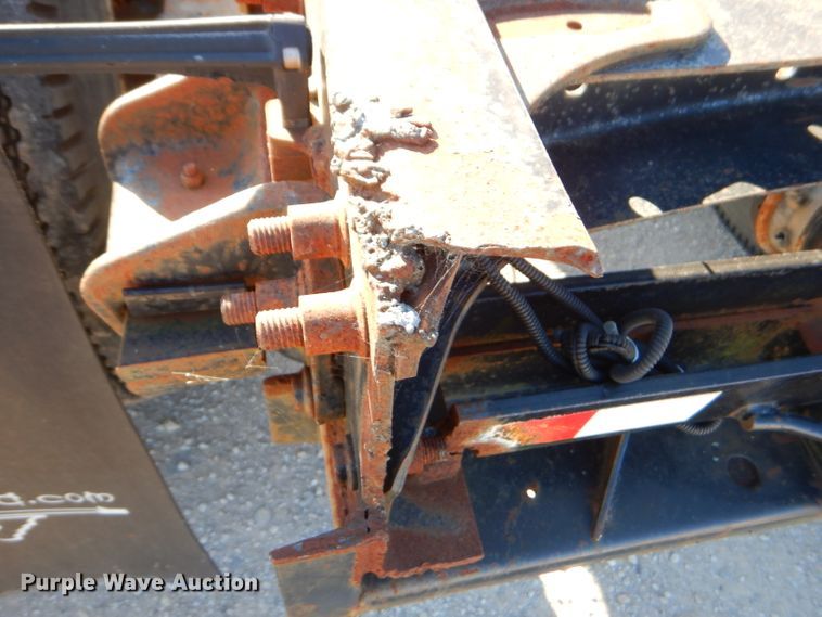 image for item EY9432 1997 Freightliner FL70 truck cab and chassis