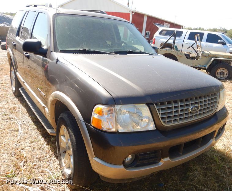 image for item EY9435 2005 Ford Explorer SUV