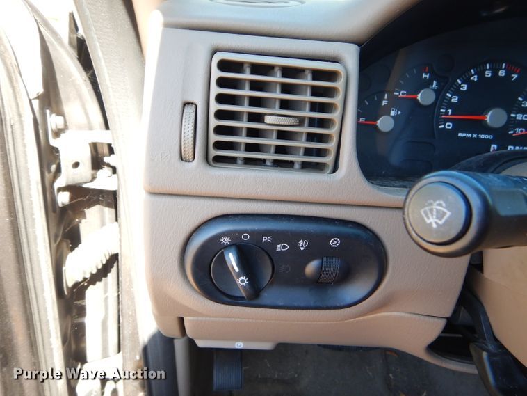 image for item EY9435 2005 Ford Explorer SUV