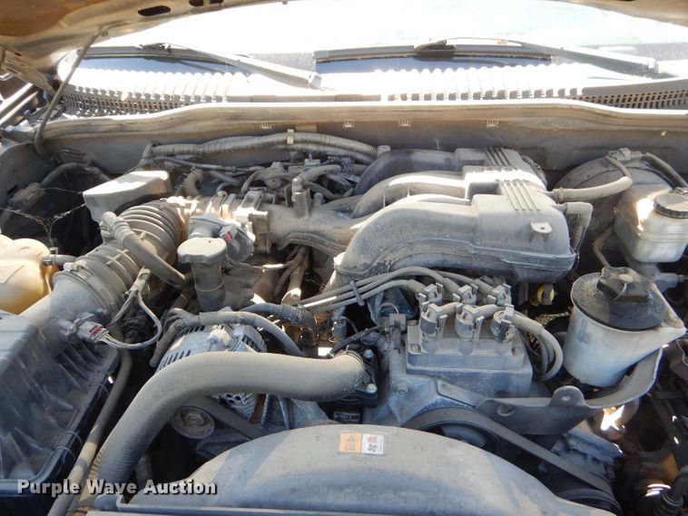 image for item EY9435 2005 Ford Explorer SUV