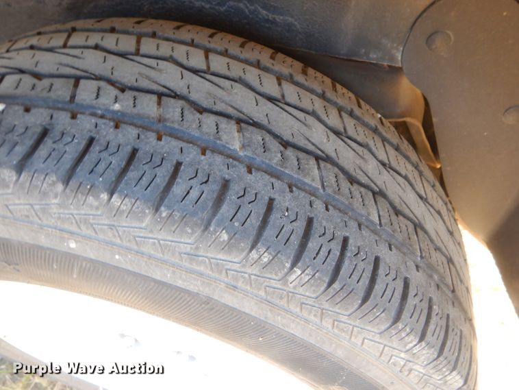 image for item EY9435 2005 Ford Explorer SUV