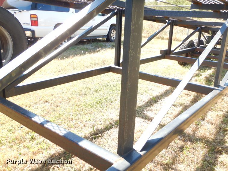 image for item EY9437 2004 Kaufman L10T equipment trailer