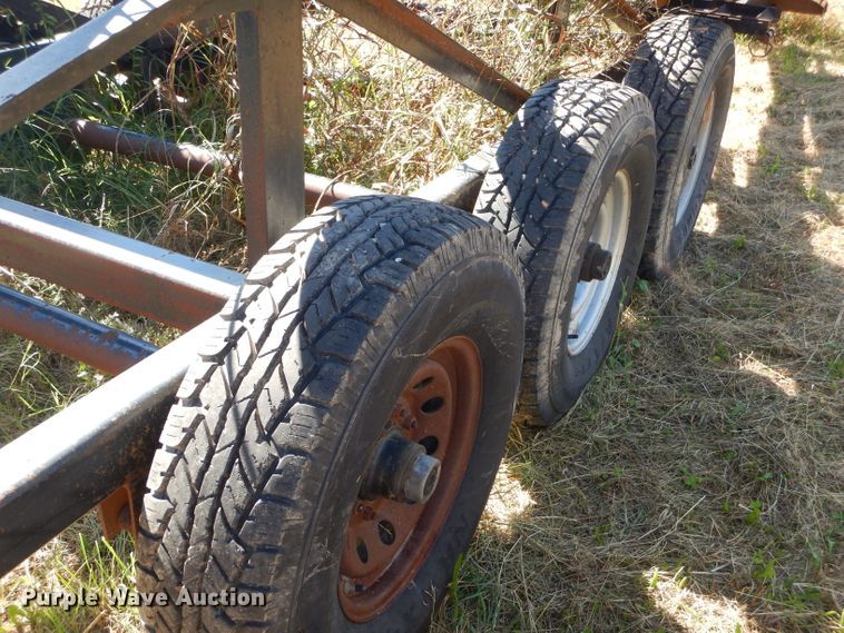 image for item EY9437 2004 Kaufman L10T equipment trailer