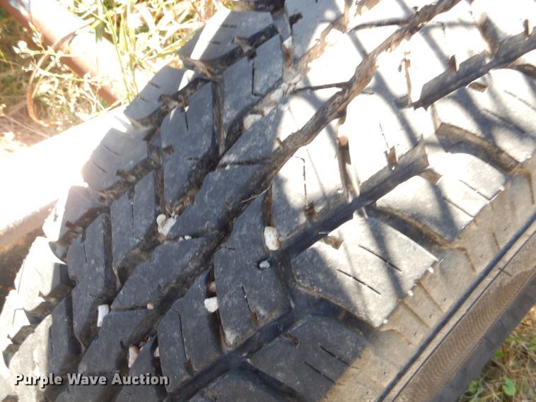 image for item EY9437 2004 Kaufman L10T equipment trailer