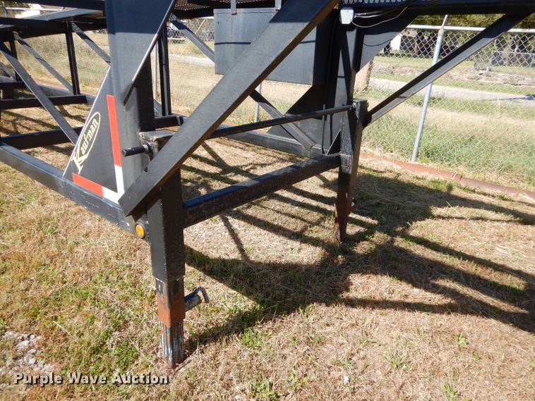 image for item EY9437 2004 Kaufman L10T equipment trailer