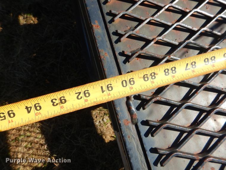 image for item EY9437 2004 Kaufman L10T equipment trailer