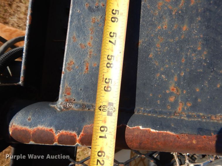 image for item EY9437 2004 Kaufman L10T equipment trailer