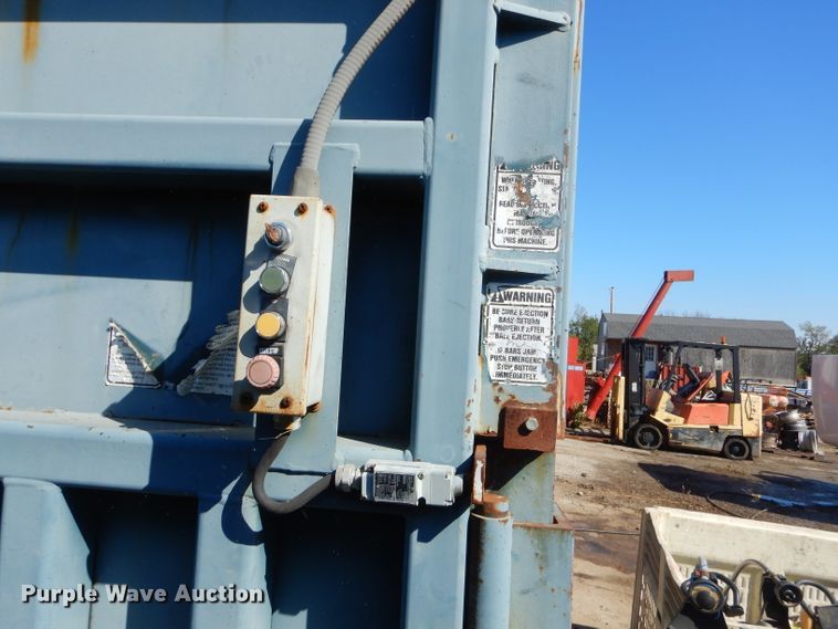 image for item EY9451 McClain Ez-Pack baler