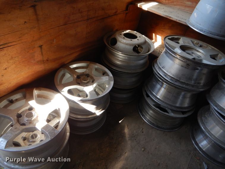 image for item EY9453 Storage building