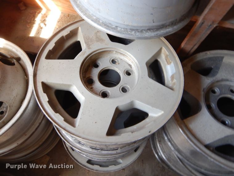 image for item EY9453 Storage building