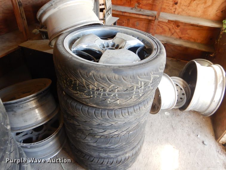 image for item EY9453 Storage building