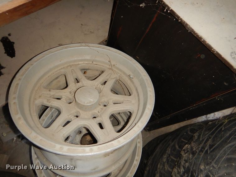 image for item EY9453 Storage building