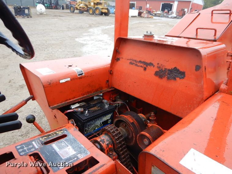 image for item EY9464 1978 Ditch Witch R65 rock saw