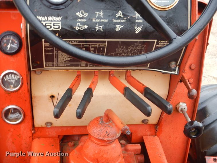 image for item EY9464 1978 Ditch Witch R65 rock saw