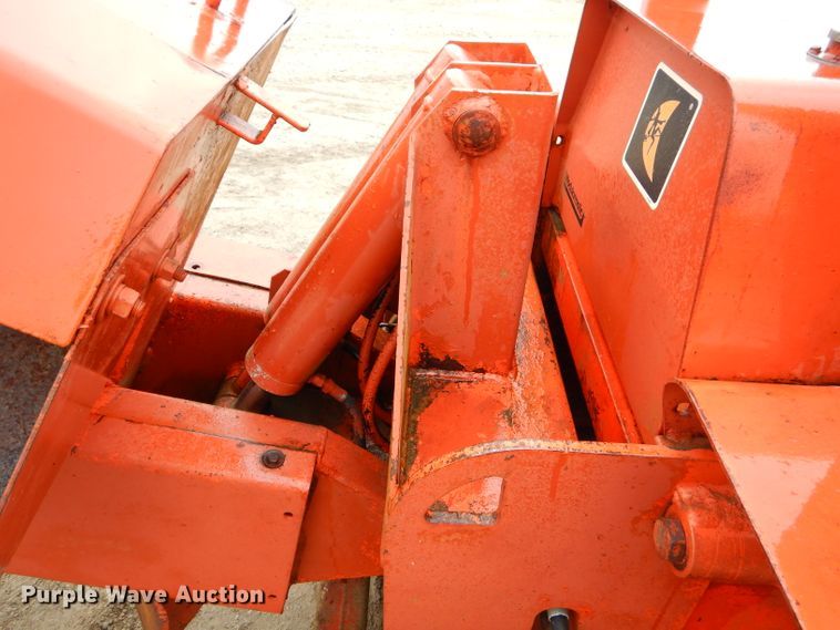 image for item EY9464 1978 Ditch Witch R65 rock saw