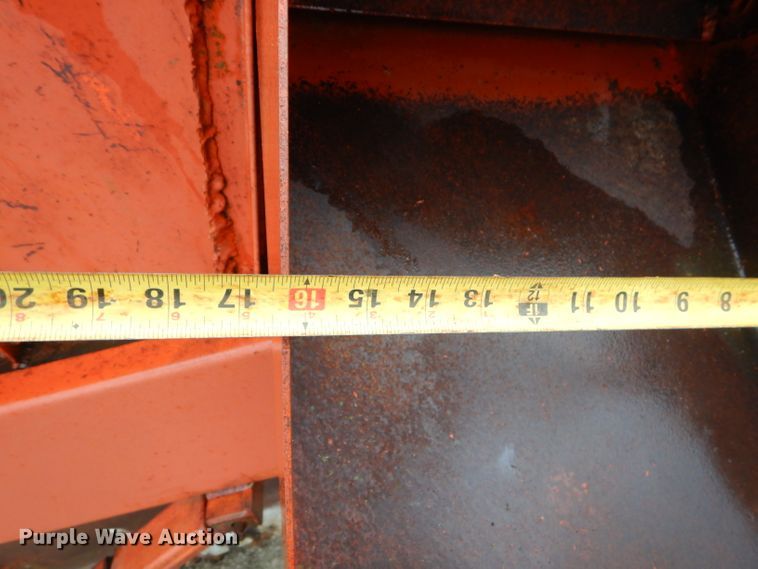 image for item EY9464 1978 Ditch Witch R65 rock saw