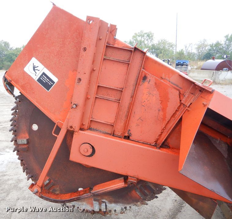 image for item EY9464 1978 Ditch Witch R65 rock saw