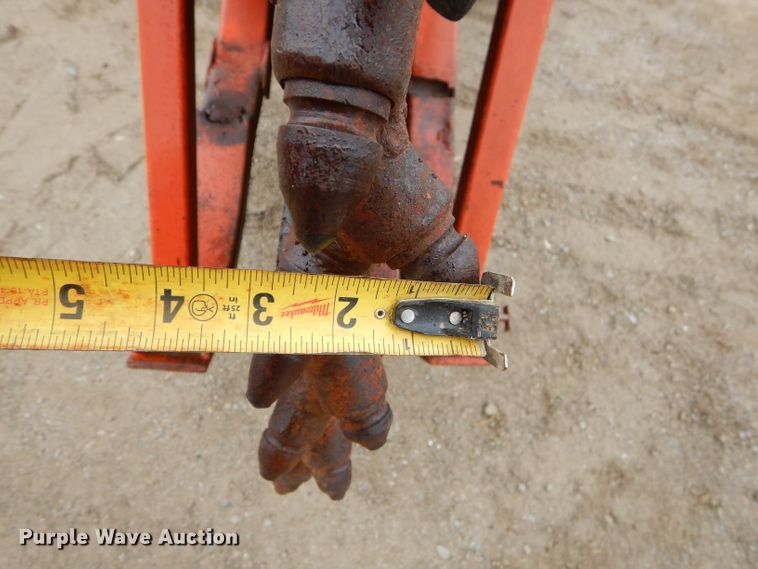 image for item EY9464 1978 Ditch Witch R65 rock saw