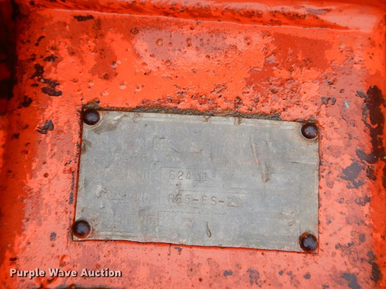 image for item EY9464 1978 Ditch Witch R65 rock saw