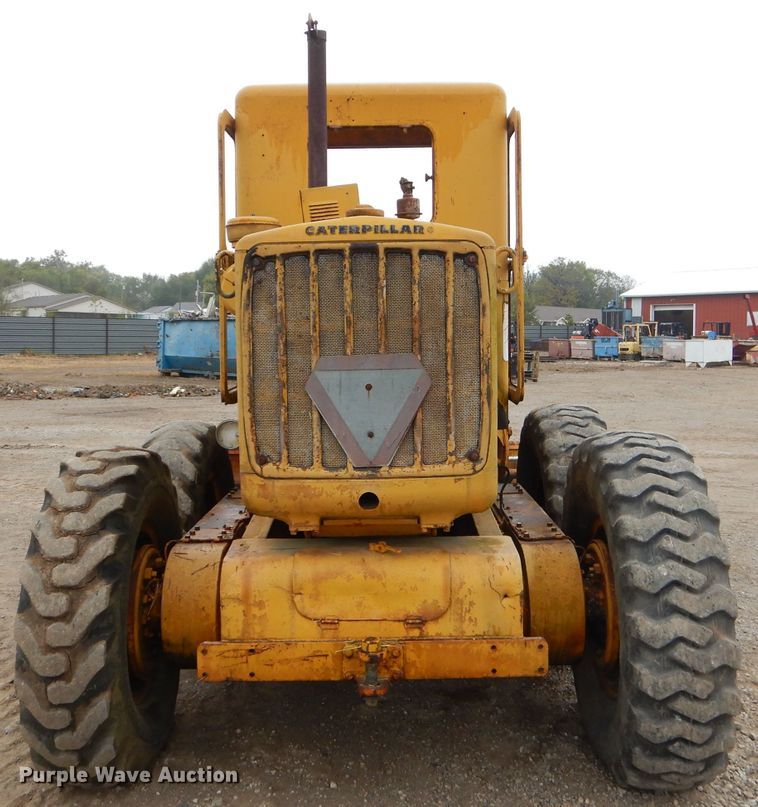 image for item EY9465 Caterpillar 8 rigid frame motor grader