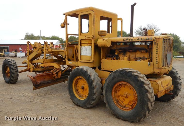 image for item EY9465 Caterpillar 8 rigid frame motor grader