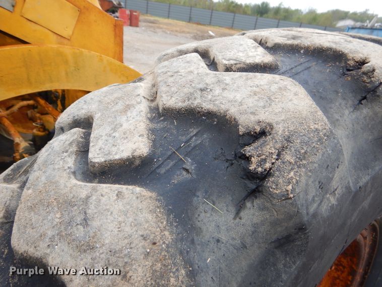 image for item EY9465 Caterpillar 8 rigid frame motor grader