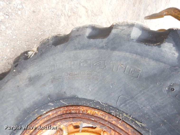 image for item EY9465 Caterpillar 8 rigid frame motor grader