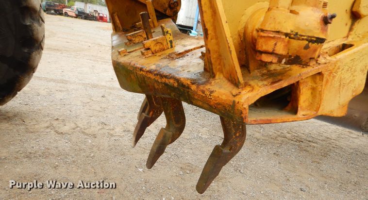 image for item EY9465 Caterpillar 8 rigid frame motor grader