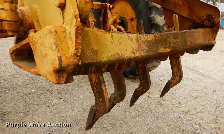 image for item EY9465 Caterpillar 8 rigid frame motor grader