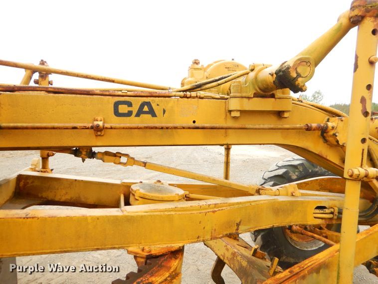image for item EY9465 Caterpillar 8 rigid frame motor grader