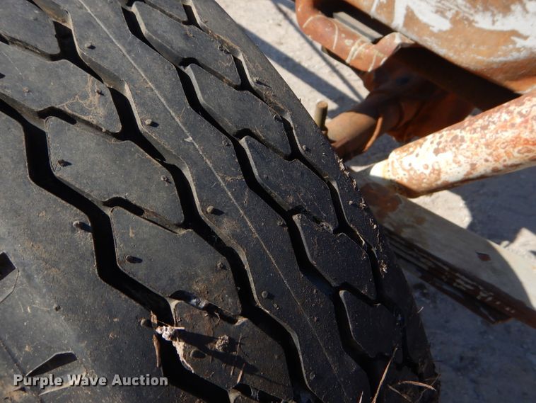 image for item EY9468 Shop built pipe trailer