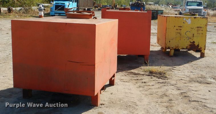 image for item EY9471 (4) steel oil containment tanks