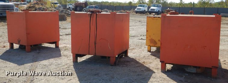 image for item EY9471 (4) steel oil containment tanks