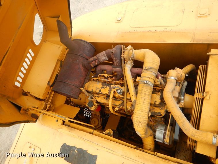 image for item EY9474 1997 John Deere 790E LC excavator