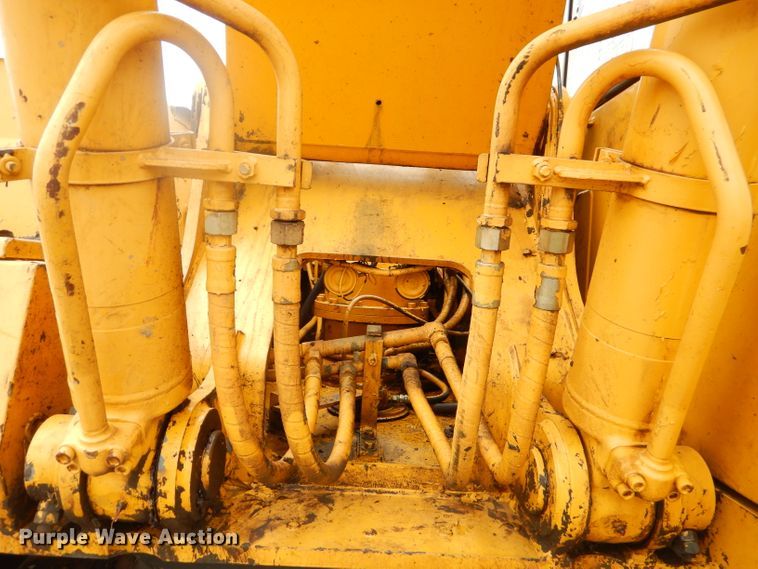 image for item EY9474 1997 John Deere 790E LC excavator