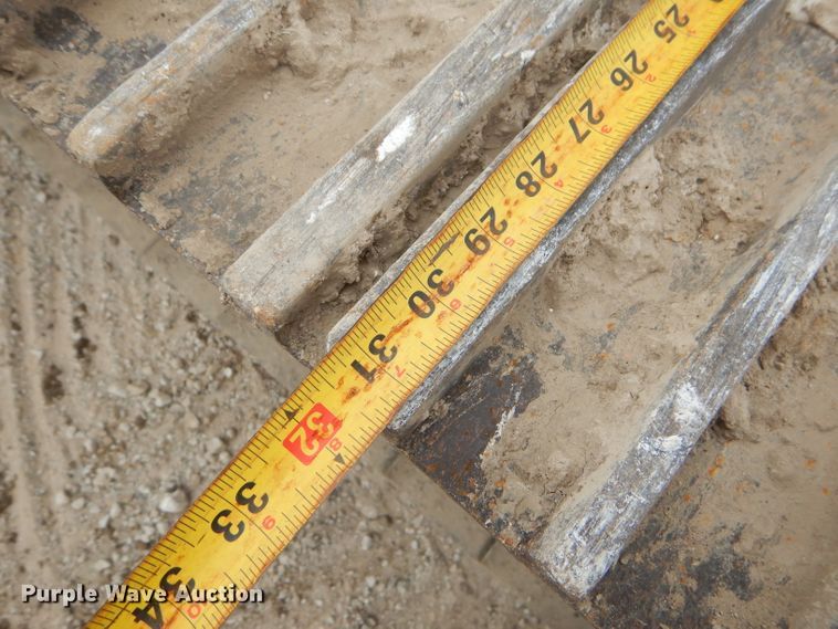 image for item EY9474 1997 John Deere 790E LC excavator