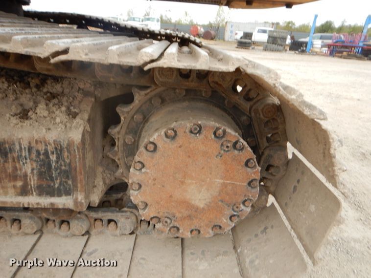 image for item EY9474 1997 John Deere 790E LC excavator