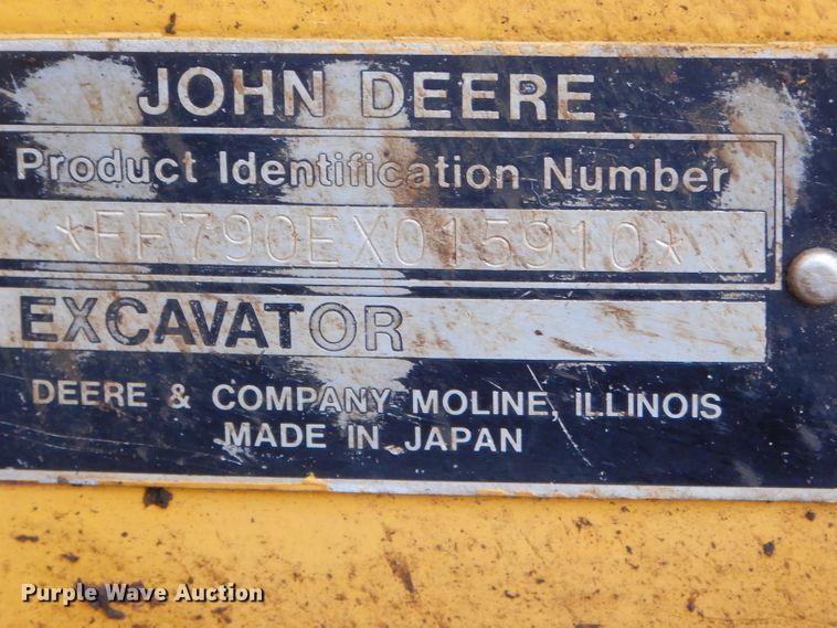 image for item EY9474 1997 John Deere 790E LC excavator