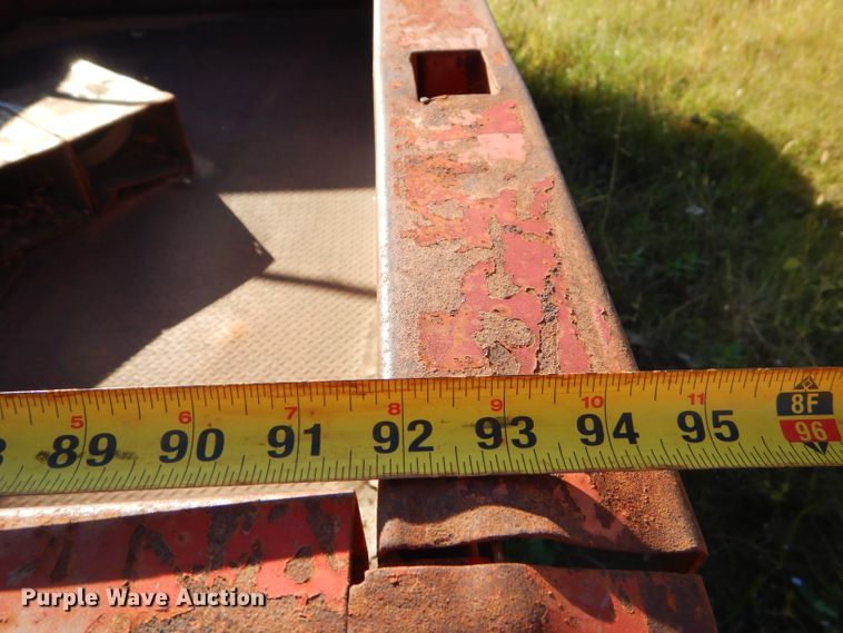 image for item EY9479 Steel grain bed