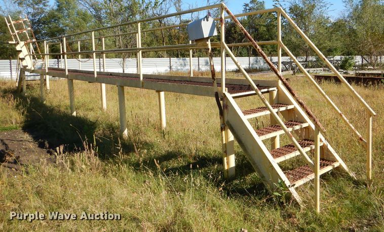 image for item EY9480 Catwalk