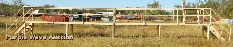 image for item EY9480 Catwalk